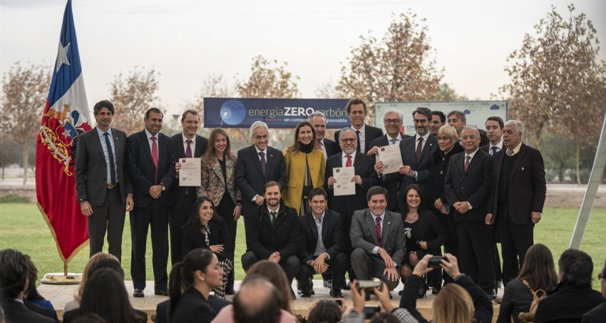Gobierno anuncia la salida de 8 centrales a carbón en 5 años y la meta de retiro total al 2040